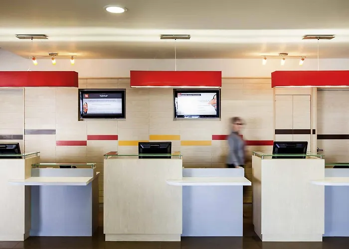 Ibis Juarez Consulado